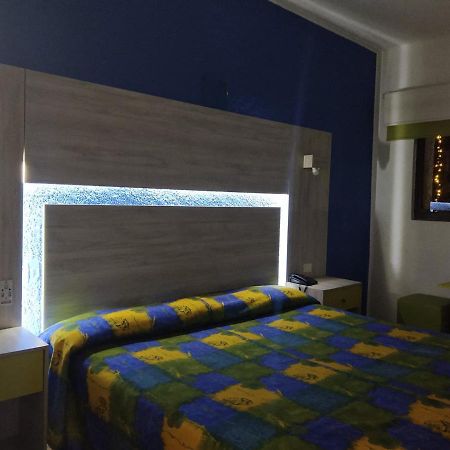 Hotel Gilbert Mexico-stad Buitenkant foto